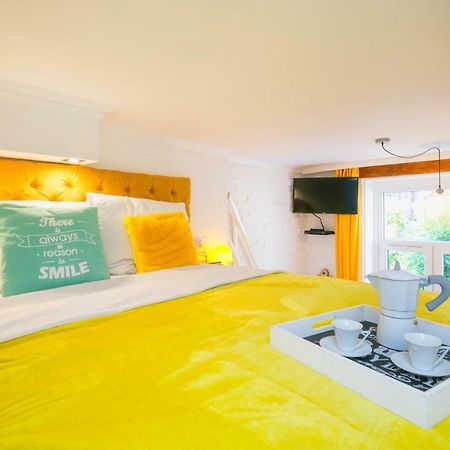 Berg Apartament Yellow 格但斯克 外观 照片