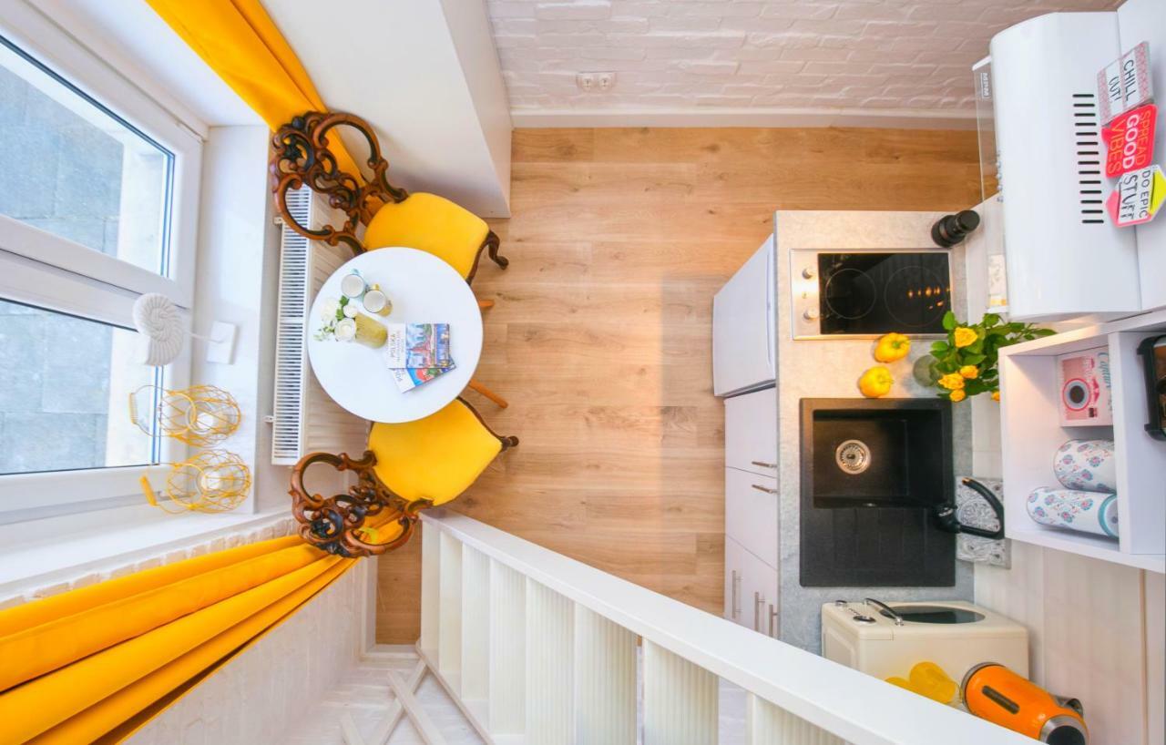 Berg Apartament Yellow 格但斯克 外观 照片
